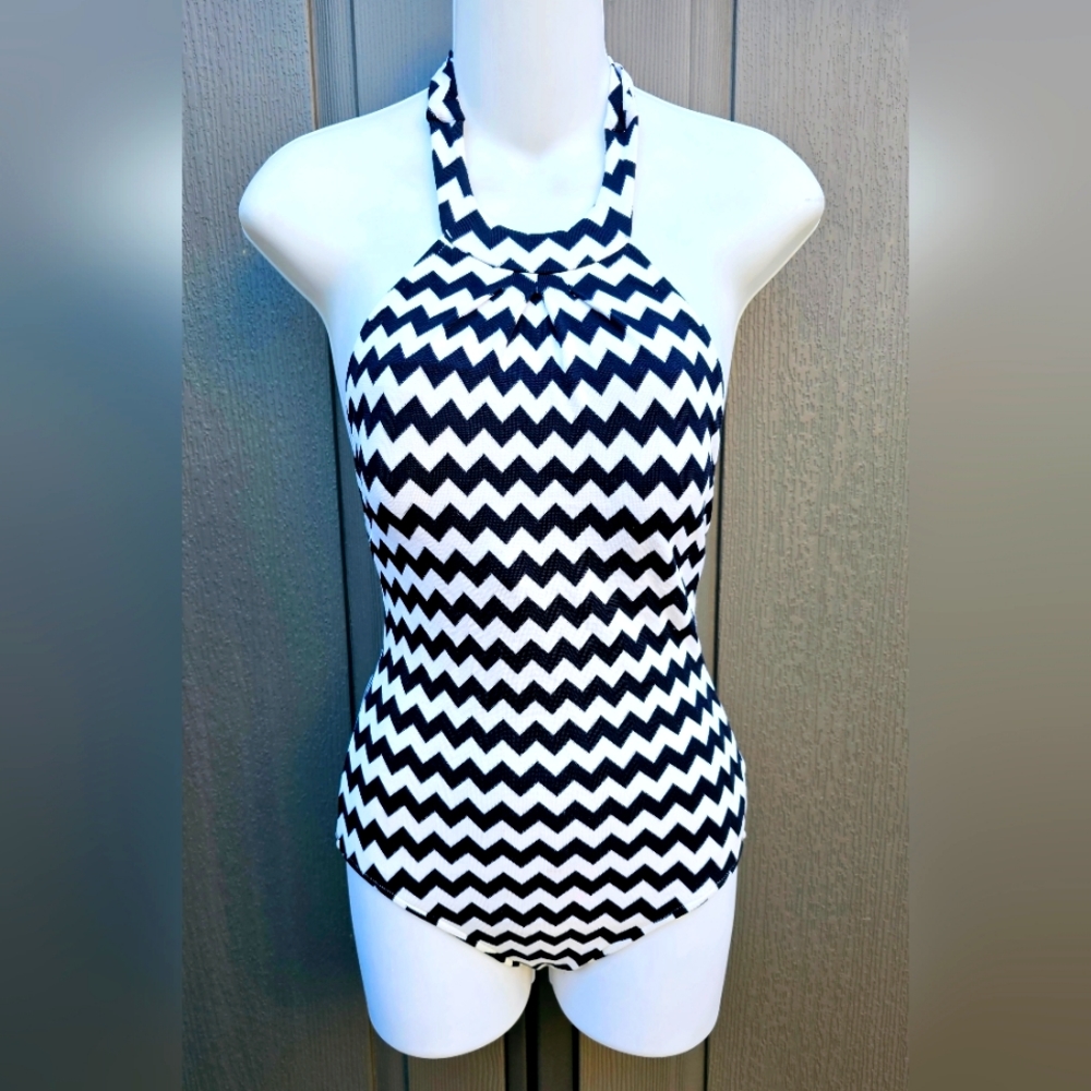 Seafolly Black and White Zigzag One Piece Swimsuit